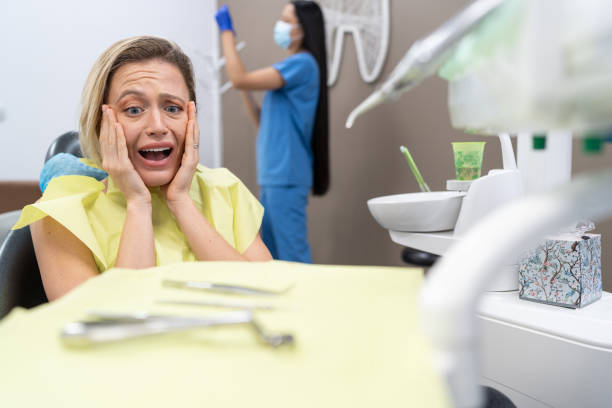 Best Emergency Dental Extractions in La Presa, CA
