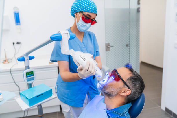 Best Weekend Emergency Dentist in La Presa, CA